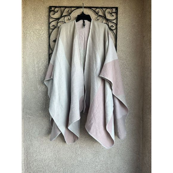 Torrid color block ruana wrap - OS - pink/ tan - Picture 3 of 8